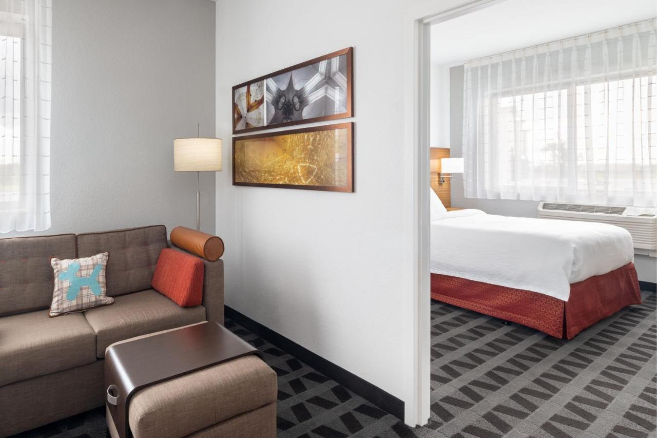 Towneplace Suites By Marriott Венис Экстерьер фото